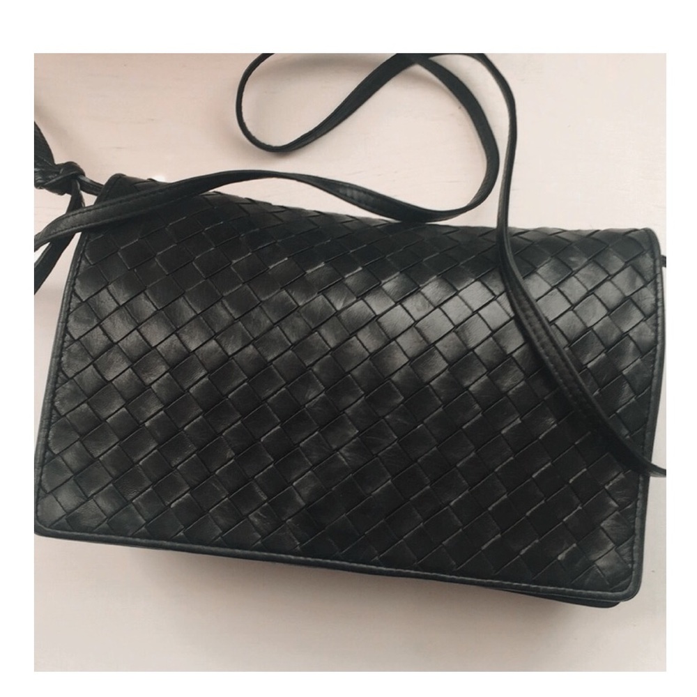 DESIGNER ▪️ VINTAGE BOTTEGA VENETA CROSSBODY
